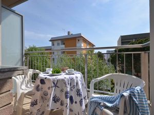 23779916-Ferienwohnung-6-Bibione-300x225-3