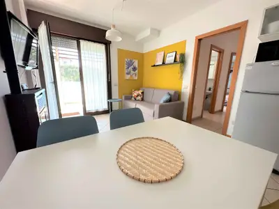 Ferienwohnung für 6 Personen (60 m²) in Bibione 8/10