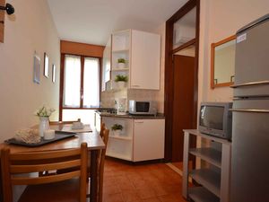 23779953-Ferienwohnung-3-Bibione-300x225-2