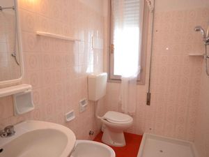 23779956-Ferienwohnung-6-Bibione-300x225-1