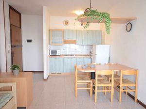 23779956-Ferienwohnung-6-Bibione-300x225-2