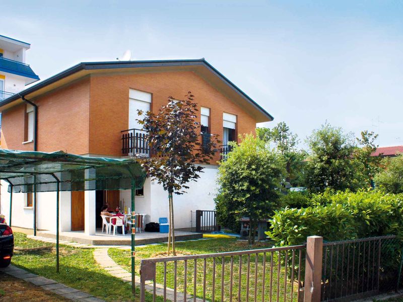 23779964-Ferienwohnung-8-Bibione-800x600-0