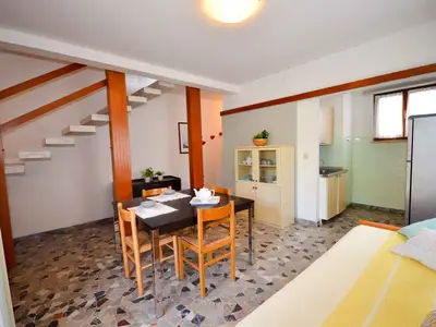 Ferienwohnung für 8 Personen (65 m²) in Bibione 6/10