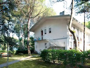 23779961-Ferienwohnung-6-Bibione-300x225-1