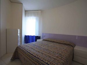 23780000-Ferienwohnung-7-Bibione-300x225-1