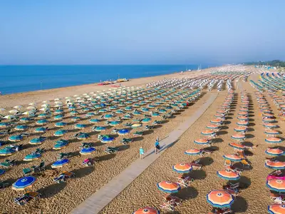 Ferienwohnung für 7 Personen (65 m²) in Bibione 6/10