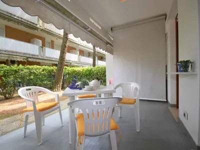 Ferienwohnung für 6 Personen (55 m²) in Bibione 3/10