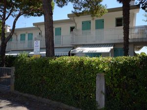 23780016-Ferienwohnung-6-Bibione-300x225-2