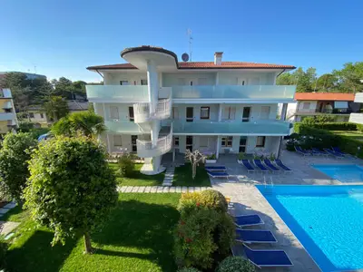 Ferienwohnung für 4 Personen (45 m²) in Bibione 1/10