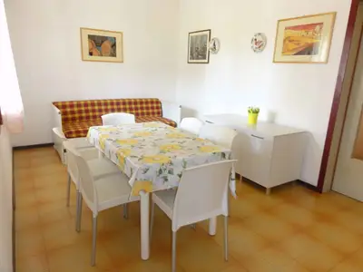 Ferienwohnung für 7 Personen (56 m²) in Bibione 2/10