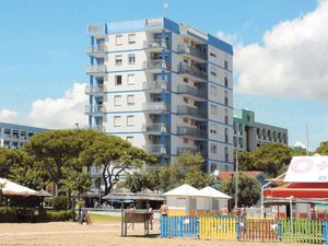 23780199-Ferienwohnung-6-Bibione-300x225-0