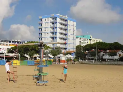 Ferienwohnung für 6 Personen (55 m²) in Bibione 4/10