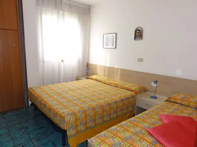 Ferienwohnung für 6 Personen (55 m²) in Bibione 6/10