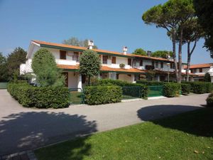 23780195-Ferienwohnung-6-Bibione-300x225-1