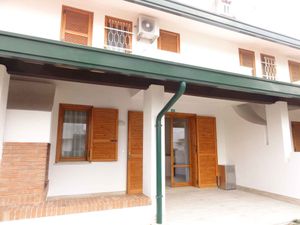 23780317-Ferienwohnung-7-Bibione-300x225-1