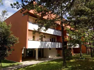 Ferienwohnung für 7 Personen (40 m²) in Bibione 1/10