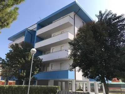 Ferienwohnung für 4 Personen (38 m²) in Bibione 1/10