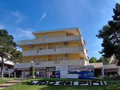 Ferienwohnung für 4 Personen (38 m²) in Bibione 1/10