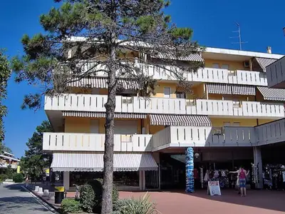 Ferienwohnung für 4 Personen (38 m²) in Bibione 5/10