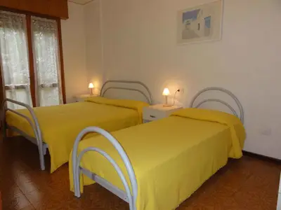 Ferienwohnung für 5 Personen (40 m²) in Bibione 4/10