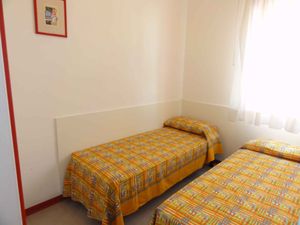 23780742-Ferienwohnung-6-Bibione-300x225-4