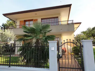 Ferienwohnung für 6 Personen (50 m²) in Bibione 1/10