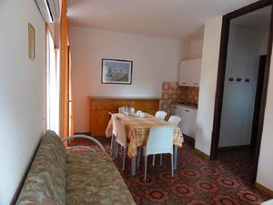 23780797-Ferienwohnung-6-Bibione-300x225-3