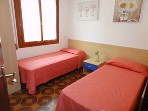 23780805-Ferienwohnung-6-Bibione-300x225-3