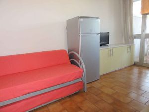 23780808-Ferienwohnung-4-Bibione-300x225-4