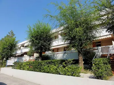 Ferienwohnung für 4 Personen (35 m²) in Bibione 1/10