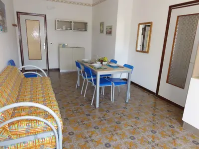 Ferienwohnung für 6 Personen (45 m²) in Bibione 6/10