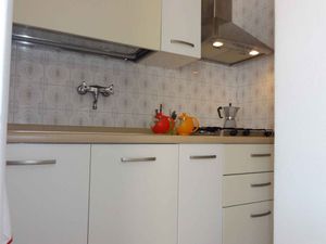 23780819-Ferienwohnung-6-Bibione-300x225-4