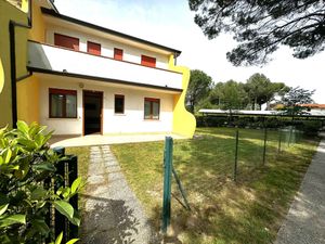 23780844-Ferienwohnung-5-Bibione-300x225-1