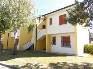 23780855-Ferienwohnung-5-Bibione-300x225-1