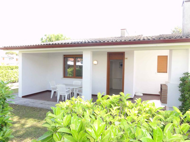 23780864-Ferienwohnung-7-Bibione-800x600-1