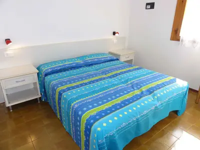 Ferienwohnung für 7 Personen (65 m²) in Bibione 3/10