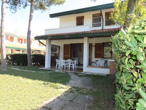 23780875-Ferienwohnung-7-Bibione-300x225-2