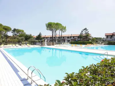 Ferienwohnung für 7 Personen (70 m²) in Bibione 1/10