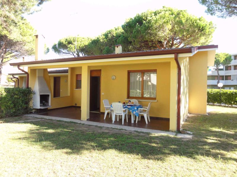 23780873-Ferienwohnung-7-Bibione-800x600-1