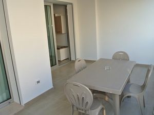 23549661-Ferienwohnung-5-Bibione-300x225-5