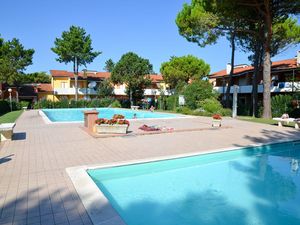 23915496-Ferienwohnung-6-Bibione-300x225-5