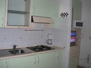 22945663-Ferienwohnung-6-Bibione-300x225-5