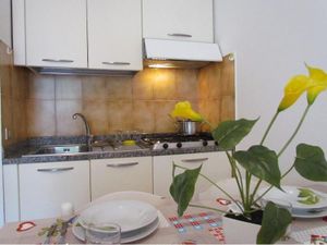 22945563-Ferienwohnung-4-Bibione-300x225-2