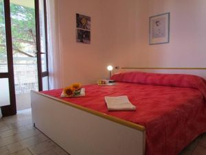 22945563-Ferienwohnung-4-Bibione-300x225-5