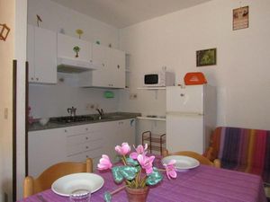 22946185-Ferienwohnung-8-Bibione-300x225-2