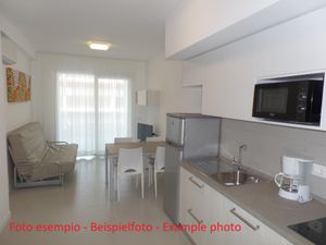 23549347-Ferienwohnung-5-Bibione-300x225-3