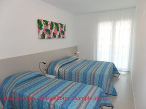 23549347-Ferienwohnung-5-Bibione-300x225-5