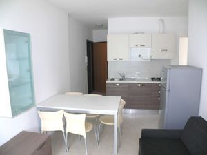 23549767-Ferienwohnung-6-Bibione-300x225-1