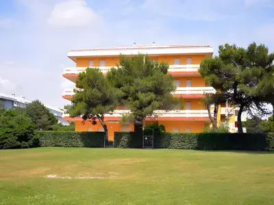 Ferienwohnung für 4 Personen (45 m²) in Bibione 6/10
