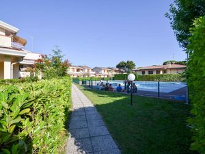 23768587-Ferienwohnung-5-Bibione-300x225-4